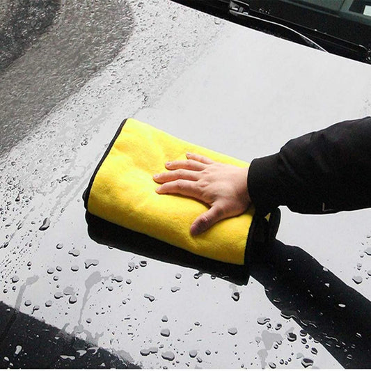 WipeZilla™ 800GSM Premium Microfiber Cloth – Ultra Absorbent, Scratch-Free Cleaning Towel